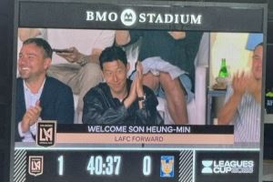 新援孙兴慜现场见证赢球,联盟杯第三轮洛杉矶FC2-1取胜