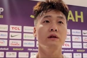 赵睿:以前是年轻球员 现在是老将还是队长 关键时刻要敢于担责任