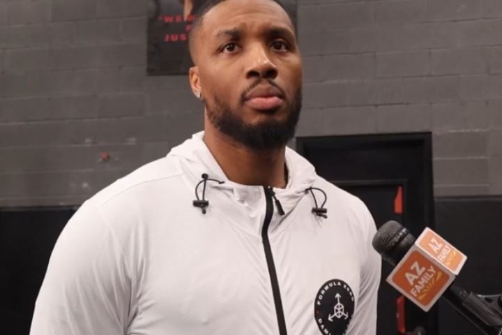 利拉德:忠诚更重要的是做最真实的自己 而不只是对某支球队忠诚