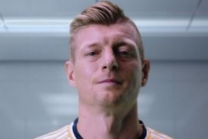 传奇!皇马官方:克罗斯在FC26游戏中将是ICON卡