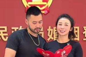 完辣!张曼源宣布结婚喜讯 还透露自己已经怀孕