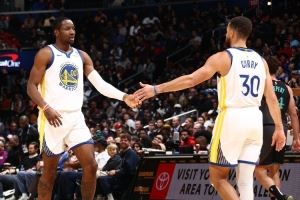 科尔:库明加需要和库巴持续打出化学反应 做好防守、反击和三分