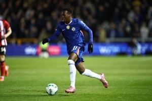 吉滕斯:队友们给了我很多建议 当然我希望更早点为切尔西进球