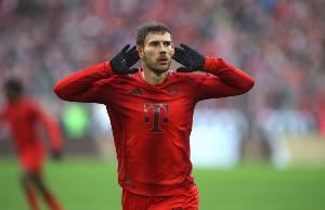  记者：拜仁不打算冬窗套现格雷茨卡，球员想续约得大幅降薪