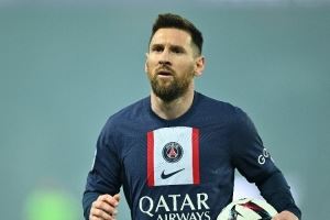  莱昂纳多：梅西在巴黎经受了很多误解；他说不开心算是自我辩解